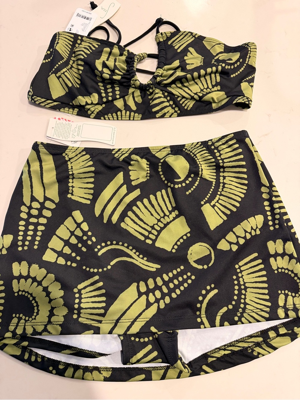 Seea black and green bikini set size L - Picture 2 of 3